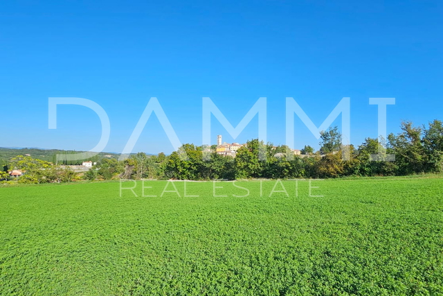 ISTRIA, OPRTALJ - Building plot with building permission and open view